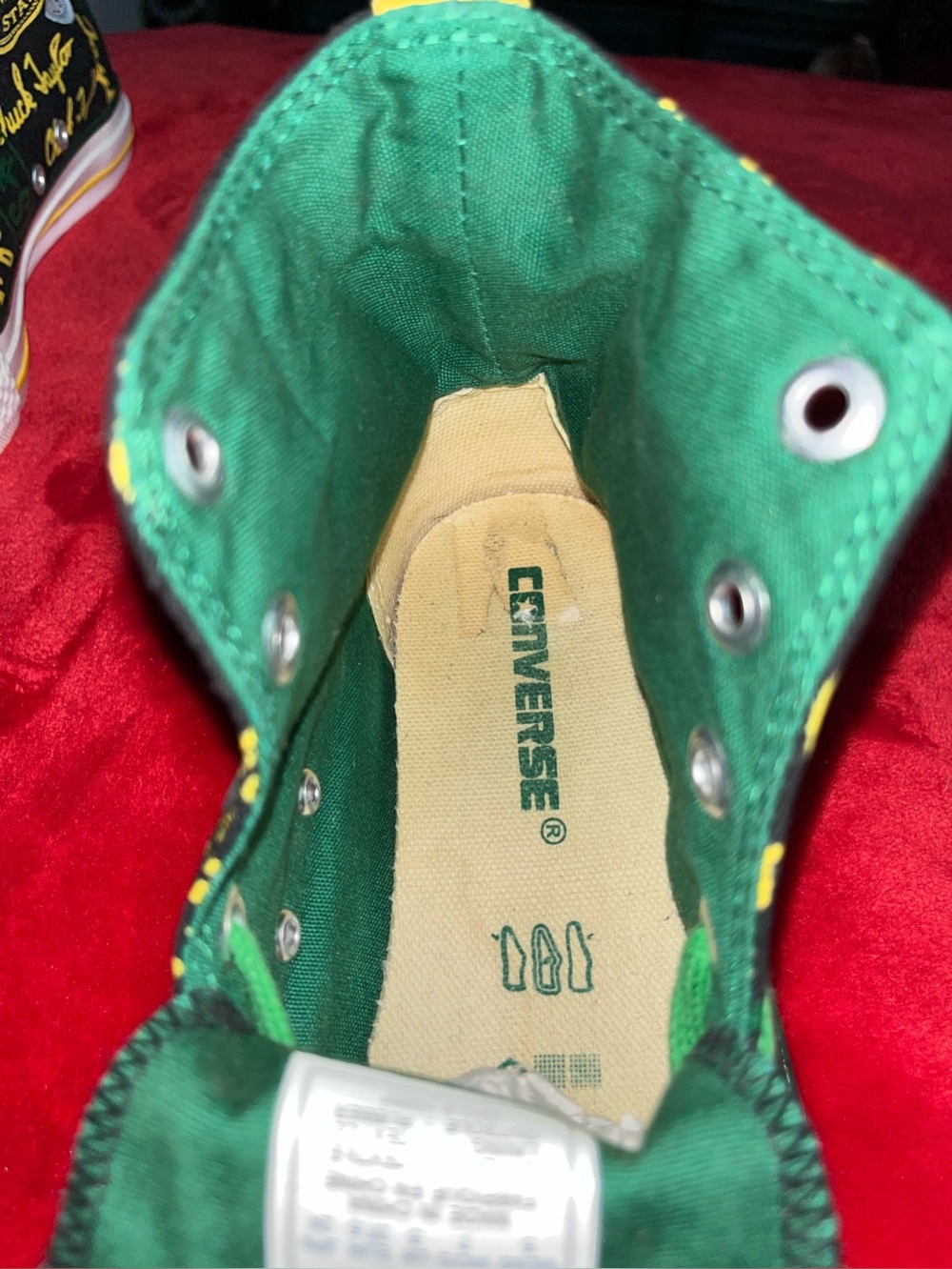 Converse Chuck Taylor All Stars  #7B040601  Allover Green/Yellow Converse Logos - Picture 5 of 9